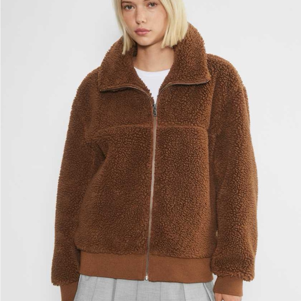 Aritzia Leche Jacket